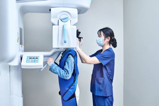 Best Emergency Root Canal Treatment in Pho, IL